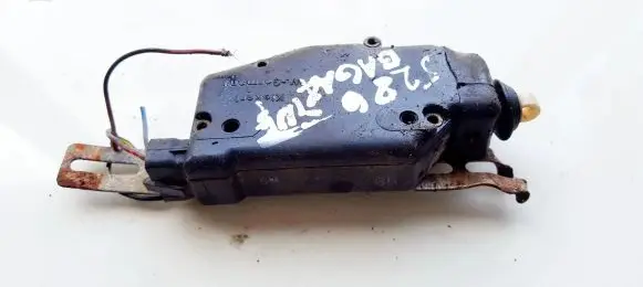 Volkswagen PASSAT B3 Central locking motor 