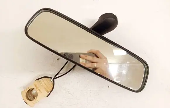 Subaru Outback Rear view mirror (interior) e13010836