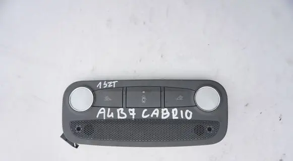 Audi A4 S4 B7 8E 8H Front seat light LAMPKAOWIETLENIA