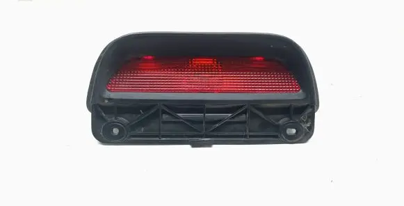 Honda CR-V Third/center stoplight
