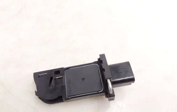 Ford Turneo Courier Mass air flow meter 8V2112B579AA