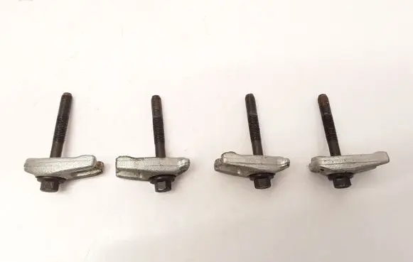 Renault Captur Fuel Injector clamp holder