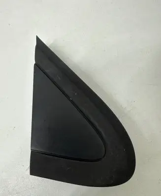 Volkswagen Polo Fender trim (molding) 
