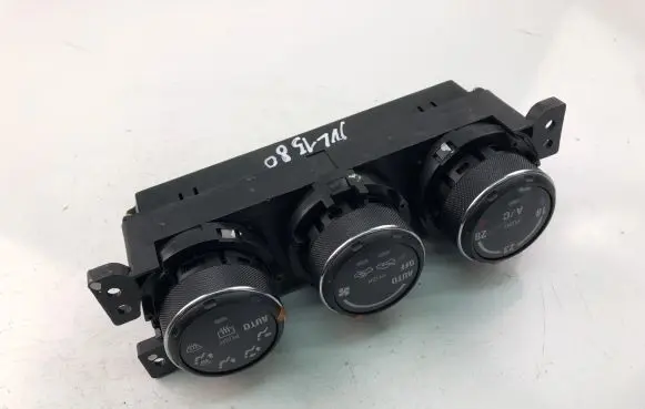 Suzuki Liana Climate control unit 3951059J50