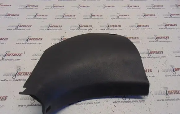 Foot area side trim