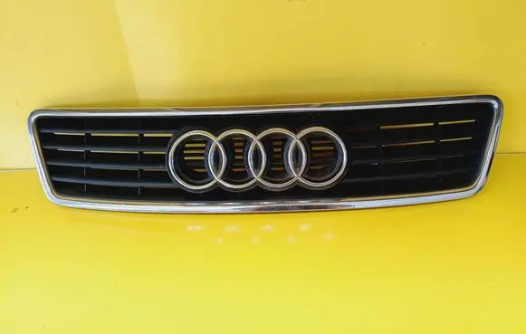 Audi A6 S6 C5 4B Front grill 4B0853651A