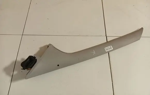 Fiat Doblo (C) pillar trim 735458031SX
