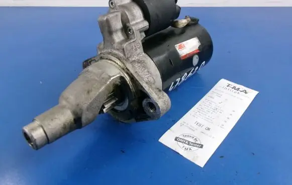 Volkswagen PASSAT B5.5 Starter motor