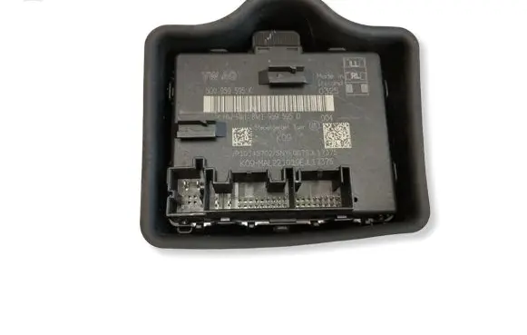 Audi Q3 F3 Door control unit/module 5Q0959595K 8W1959595D