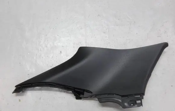 KIA Xceed Tailgate/trunk side cover trim 85850J7700