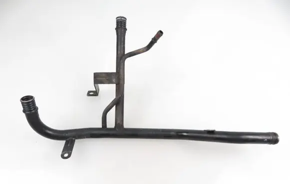 BMW 5 E39 Engine coolant pipe/hose