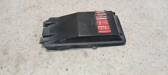 Audi 100 S4 C4 Fuse box cover 4A0941801