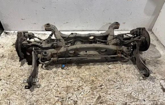Mercedes-Benz B W246 W242 Rear axle beam 