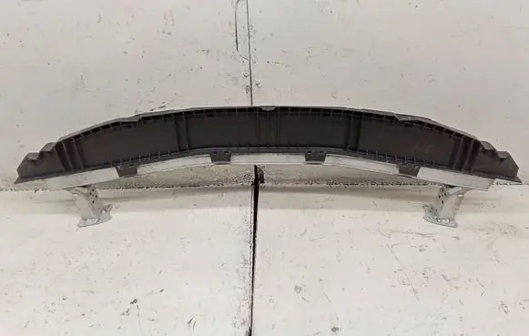 Toyota Prius (XW50) Front bumper support beam
