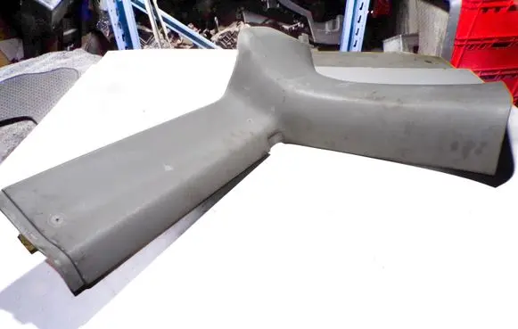 Volkswagen Multivan T4 (D)pillar trim (top) 705867246 705867246N