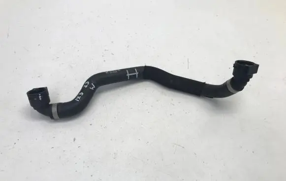 BMW iX3 Engine coolant pipe/hose 8743380