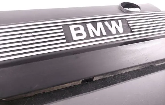 BMW 5 E39 Engine cover (trim) 11121748633