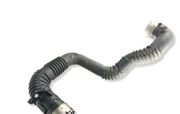 Nissan X-Trail T32 Intercooler hose/pipe 