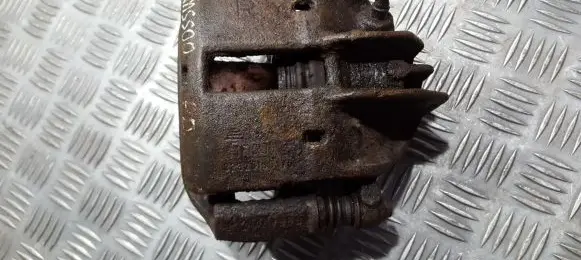 Mitsubishi Space Star Front brake caliper