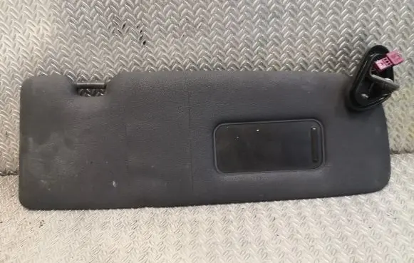 BMW 1 E81 E87 Sun visor 8036362