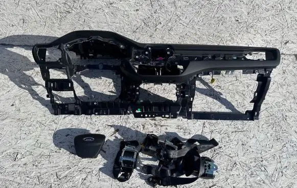 Ford Kuga III Airbag set with panel 