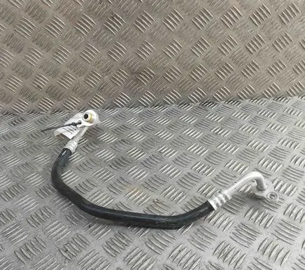 Volvo XC60 Air conditioning (A/C) pipe/hose 32400319