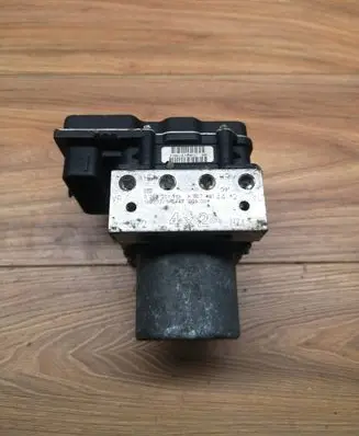 Mercedes-Benz Vito Viano W639 ABS Pump A0074314412 0265251313