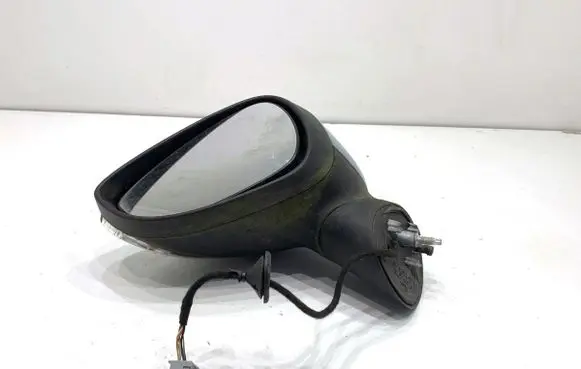 Ford Fiesta Front door electric wing mirror