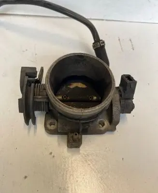 Volkswagen PASSAT B4 Throttle valve 02A1249