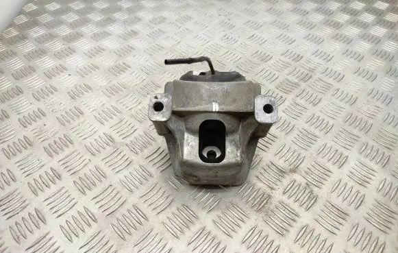 Audi Q5 SQ5 Engine mount bracket 8R0199881