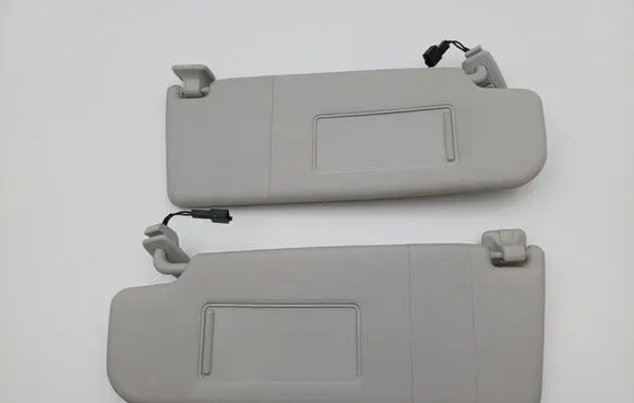 Volkswagen Golf V Sun visor