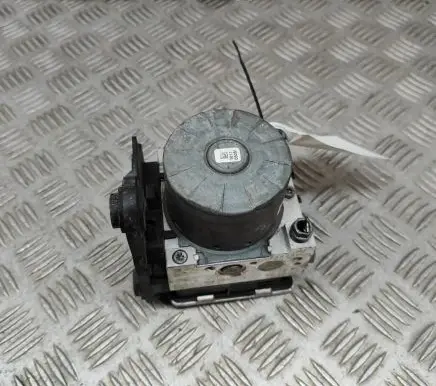 Audi A3 S3 8V ABS Pump 5Q0614517CE 5Q0614517AC