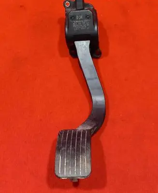 Peugeot 3008 I Accelerator throttle pedal 9671416880 0280755167 A00437D00