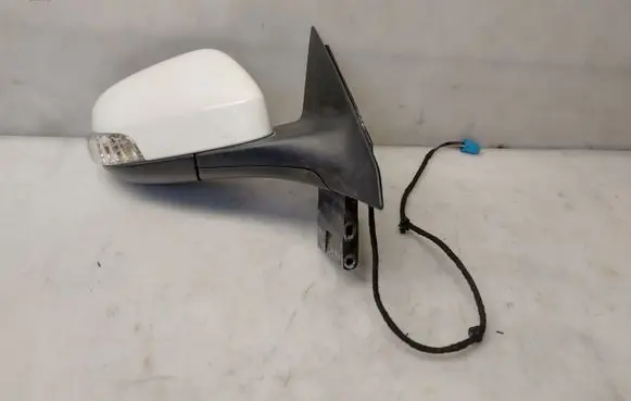 Volvo C70 Front door electric wing mirror