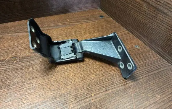 Mercedes-Benz Vito Viano W639 Loading door upper hinge 6397401937 A6397401937