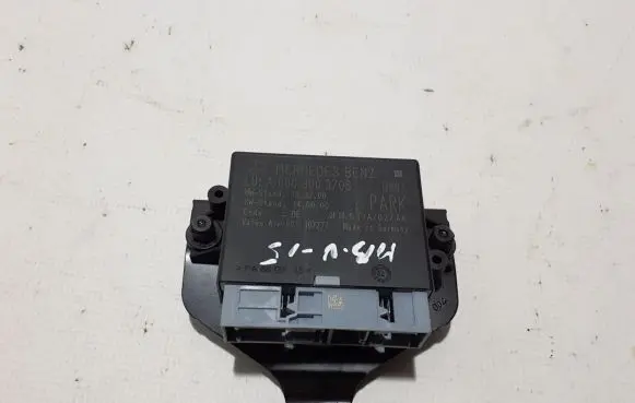 Mercedes-Benz Vito Viano W447 Parking PDC control unit/module A0009003706