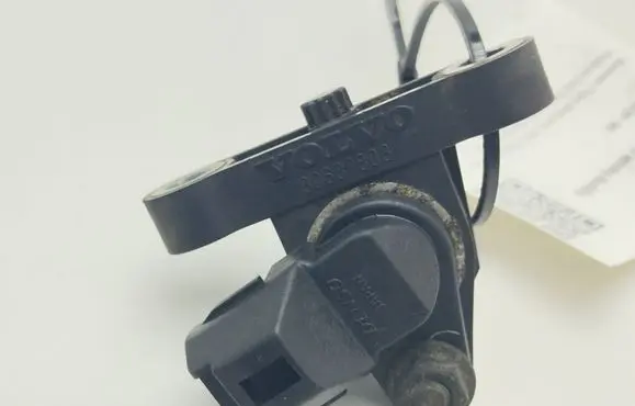 Volvo S60 Crankshaft speed sensor 30637803