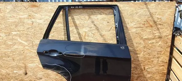 BMW X5 E70 Rear door 