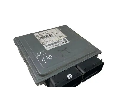 Audi A3 S3 8V Engine control unit/module 06K907425A