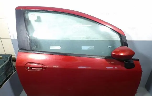 Fiat Punto (199) Front door