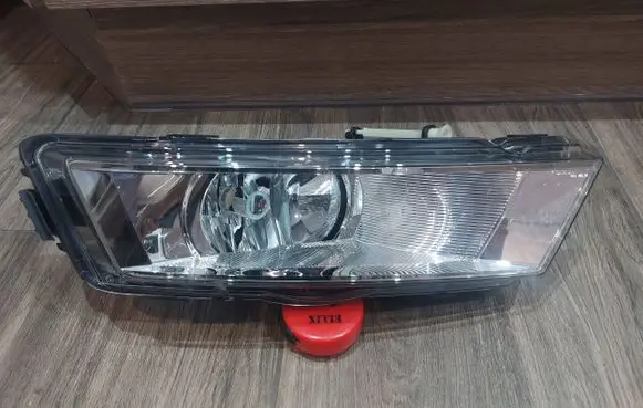 Skoda Octavia Mk3 (5E) Front fog light 71901R
