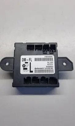 Chrysler Pacifica Door control unit/module 68316559AB
