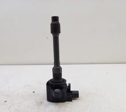 High voltage ignition coil