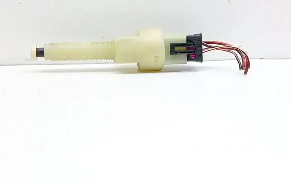 Brake pedal sensor switch