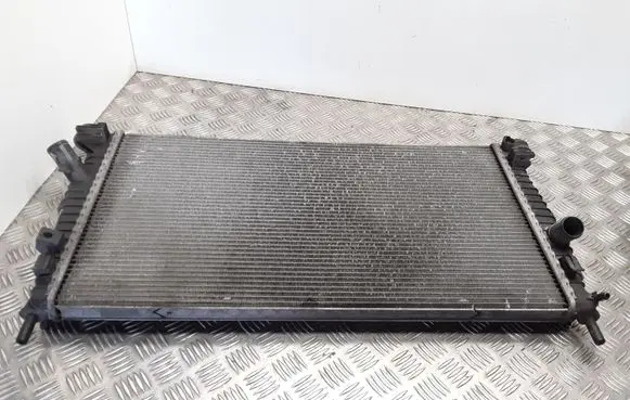 Volvo V50 Coolant radiator 3M5H8005TI