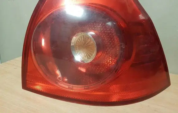 Volkswagen Golf V Rear/tail lights 1K6945096G