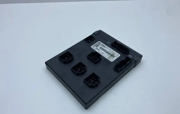 Audi A7 S7 4G Comfort/convenience module 4H0907063G 4H0907063 F005V01139