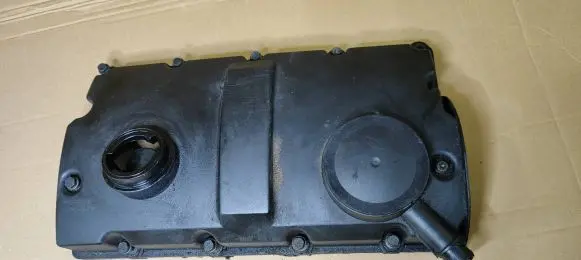 Volkswagen PASSAT B5 Rocker cam cover 038103475A 030103469A