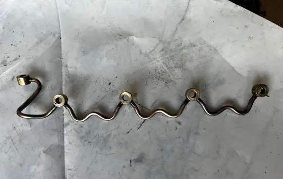 Toyota RAV 4 (XA20) Fuel return line/hose