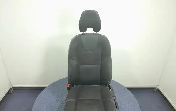 Volvo V40 Front driver seat 